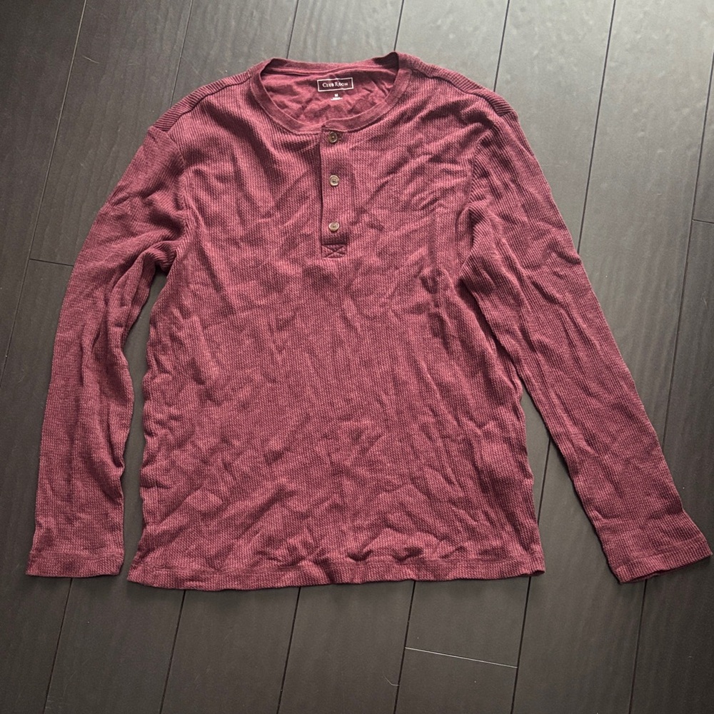 Club Room Burgundy Long Sleeve Henley
